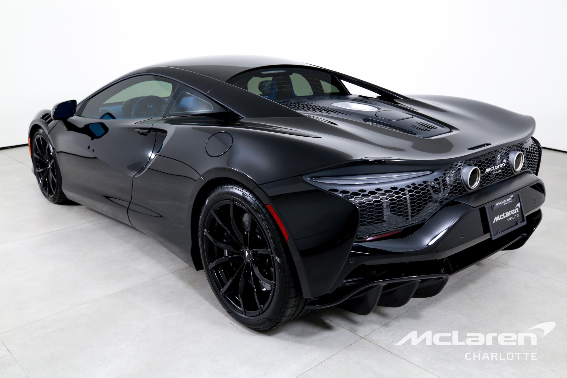 Used 2024 McLaren Artura | Charlotte, NC