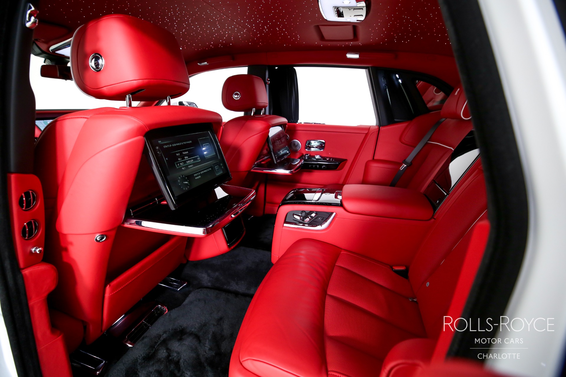 New 2024 RollsRoyce Phantom For Sale (577,200) McLaren Charlotte