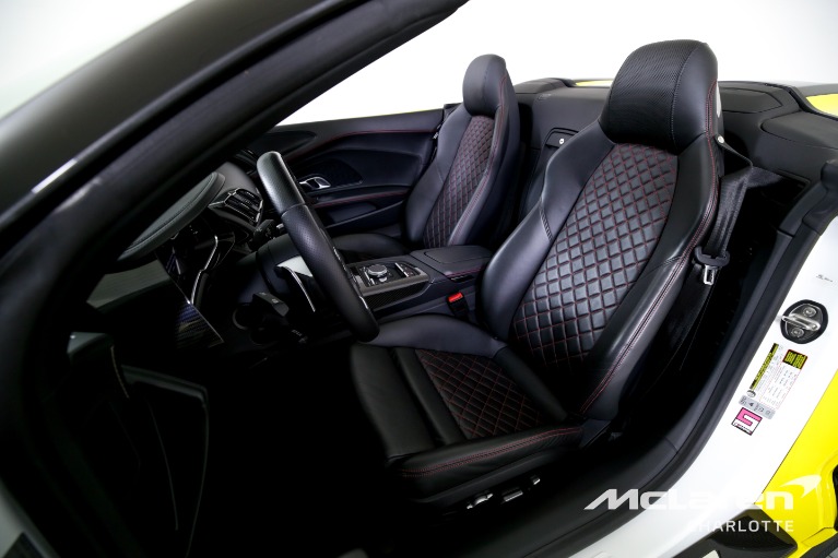 Used-2020-Audi-R8-52-quattro-V10-perform-Spyder