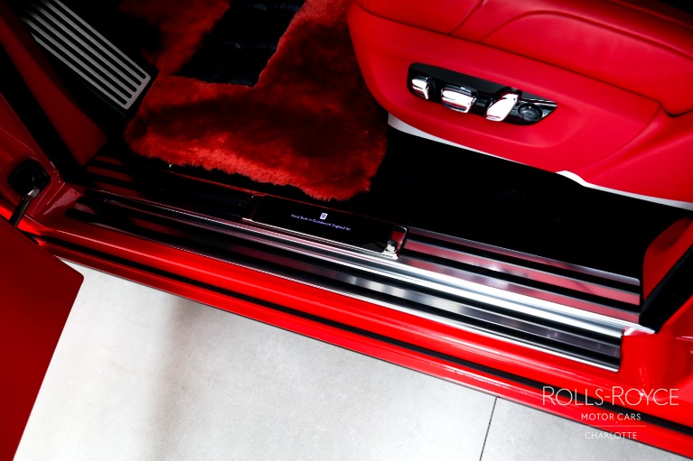 Used-2024-Rolls-Royce-Phantom-EWB
