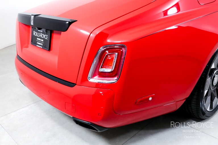 Used-2024-Rolls-Royce-Phantom-EWB