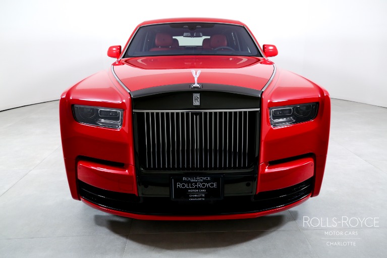 Used-2024-Rolls-Royce-Phantom-EWB