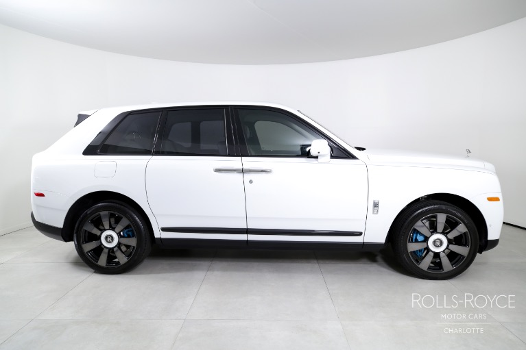 Used-2023-Rolls-Royce-Cullinan