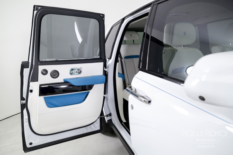 Used-2023-Rolls-Royce-Cullinan
