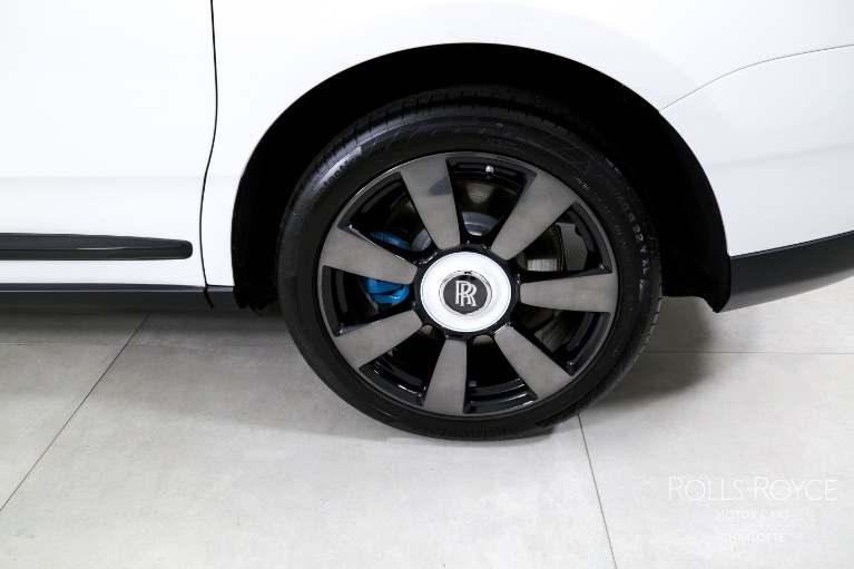 Used-2023-Rolls-Royce-Cullinan