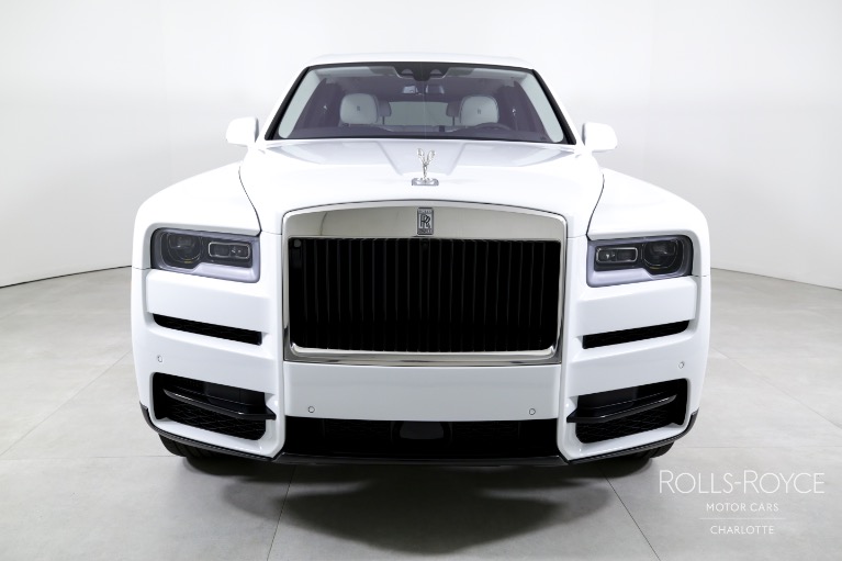 Used-2023-Rolls-Royce-Cullinan