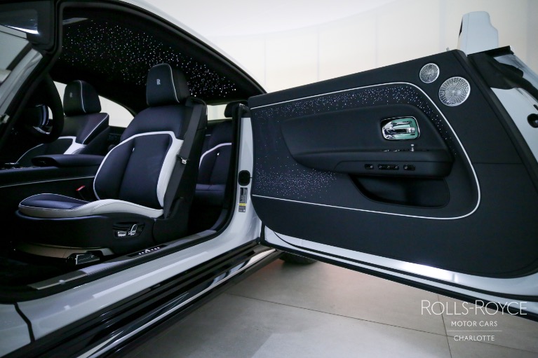 Used-2024-Rolls-Royce-Spectre