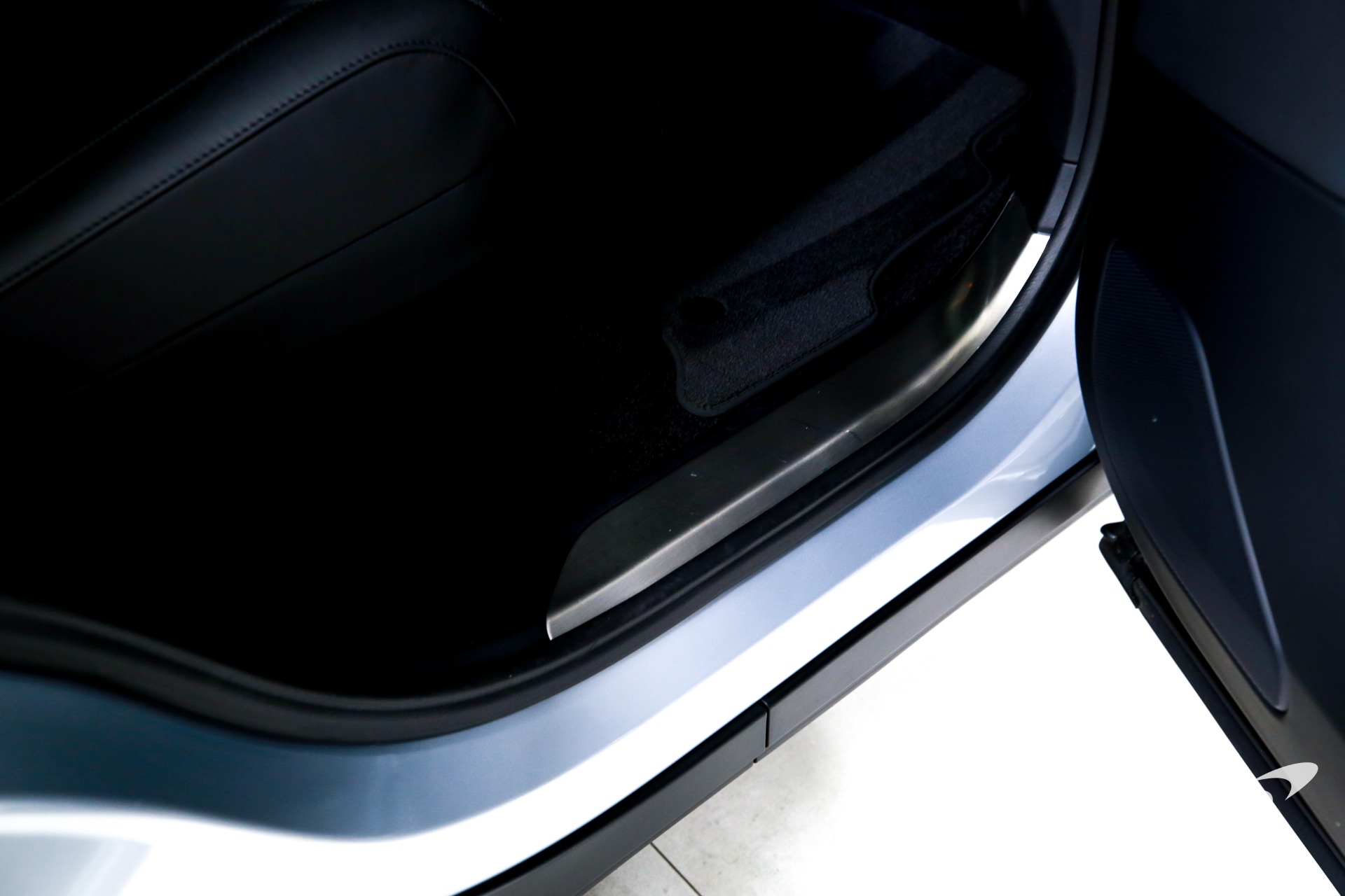 Used 2024 Land Rover Range Rover P530 SE LWB | Charlotte, NC