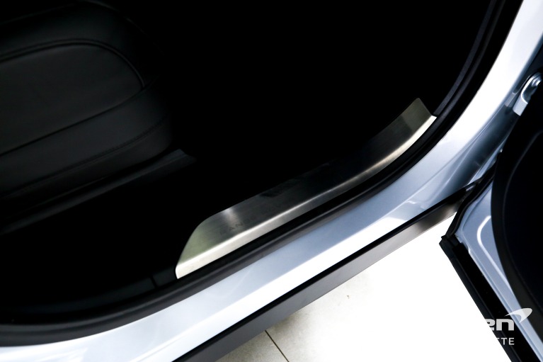 Used-2024-Land-Rover-Range-Rover-P530-SE-LWB