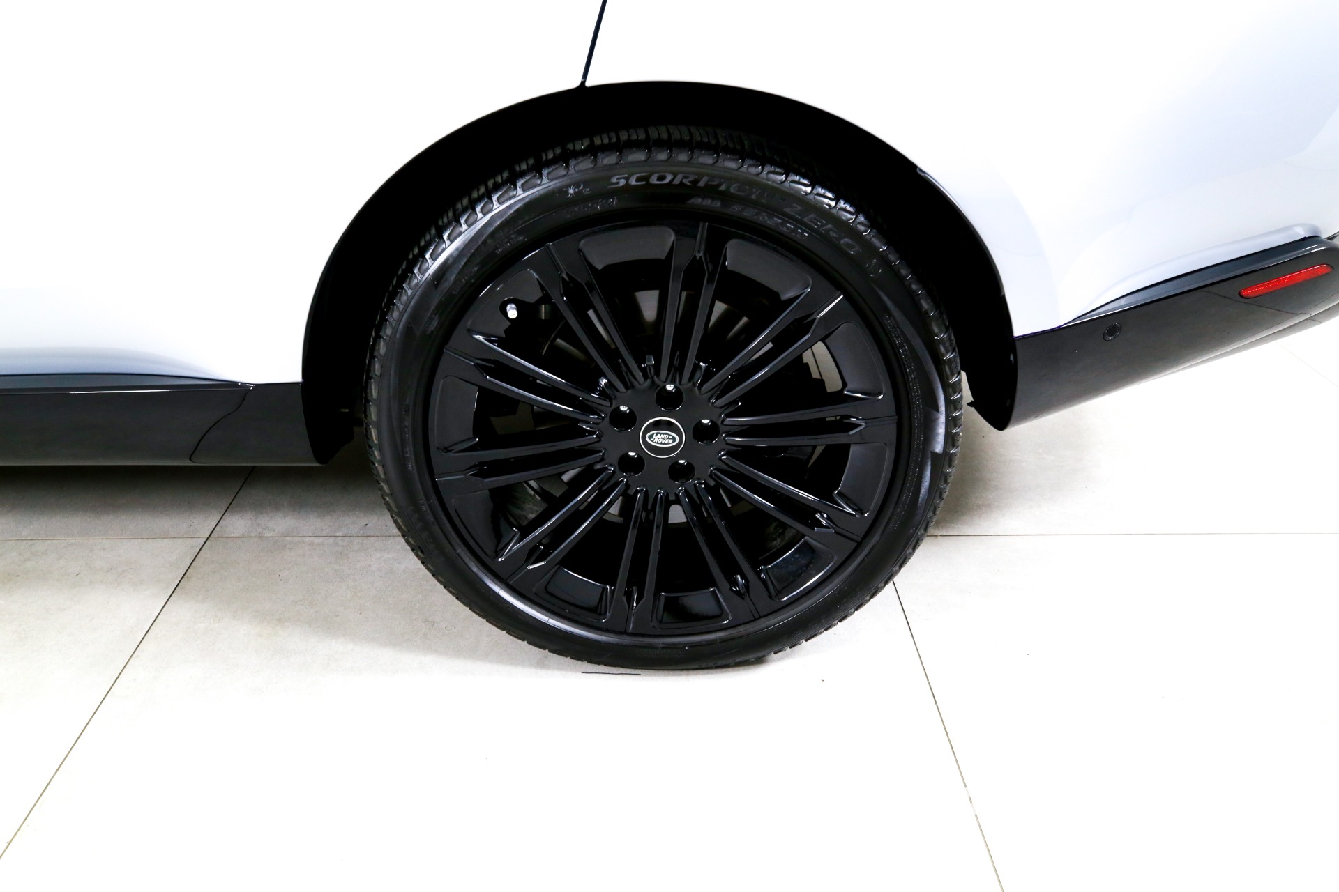 Used 2024 Land Rover Range Rover P530 SE LWB | Charlotte, NC