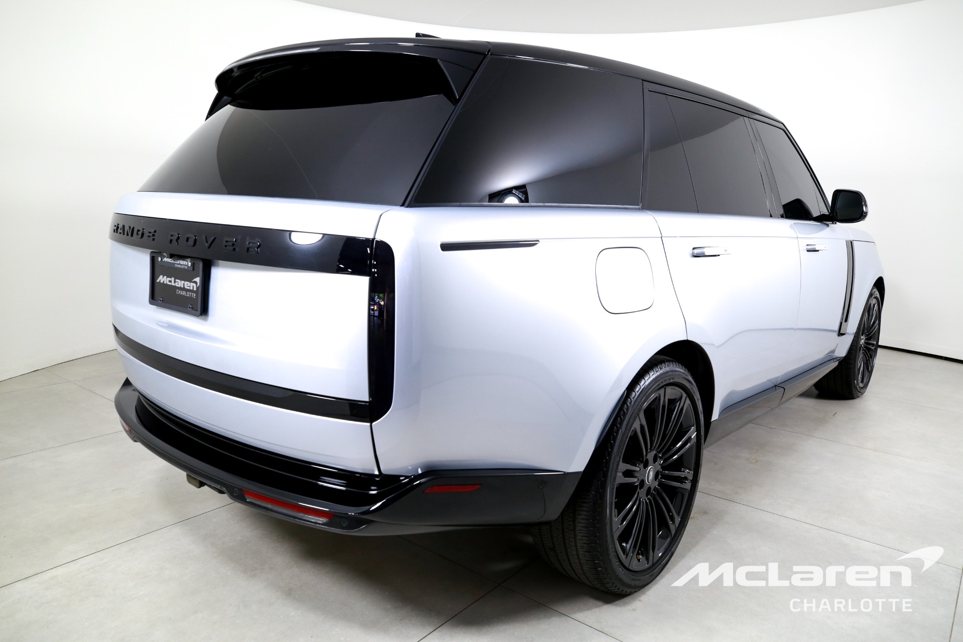 Used 2024 Land Rover Range Rover P530 SE LWB | Charlotte, NC
