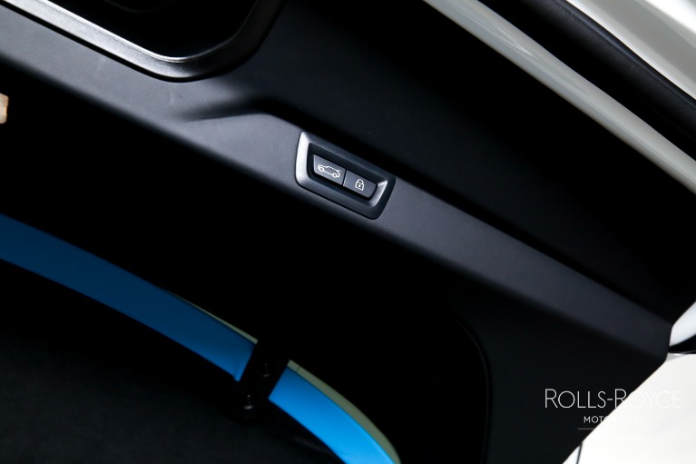 Used-2024-Rolls-Royce-Cullinan