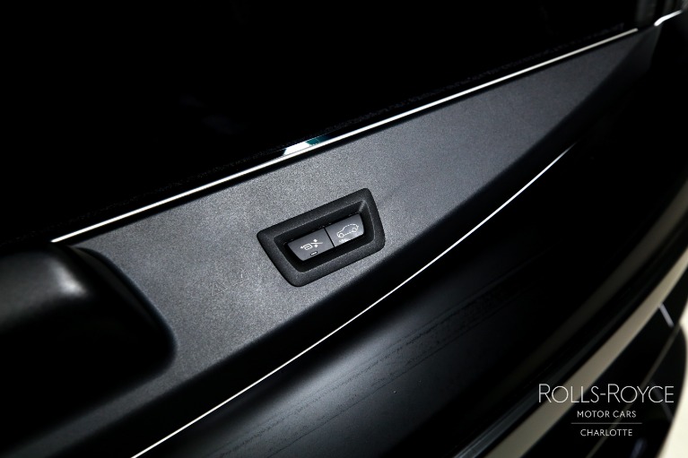 Used-2024-Rolls-Royce-Cullinan