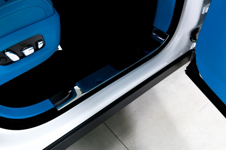 Used-2024-Rolls-Royce-Cullinan