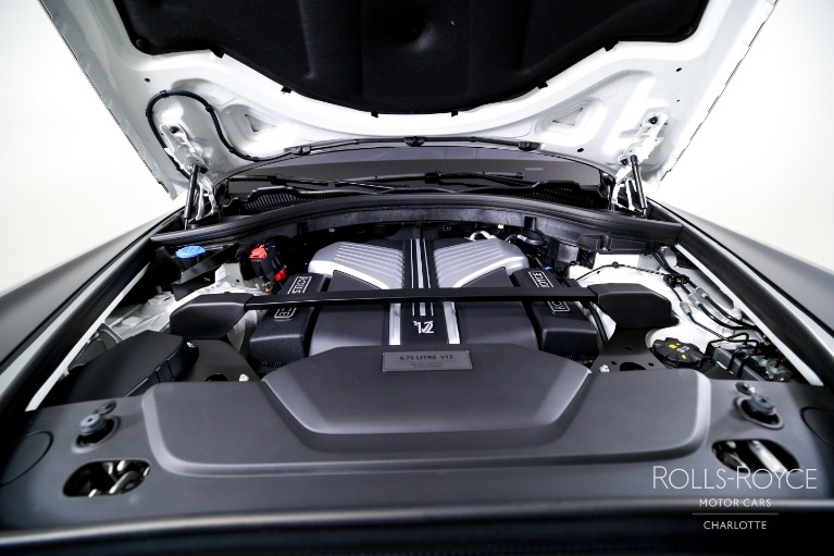 Used-2024-Rolls-Royce-Cullinan