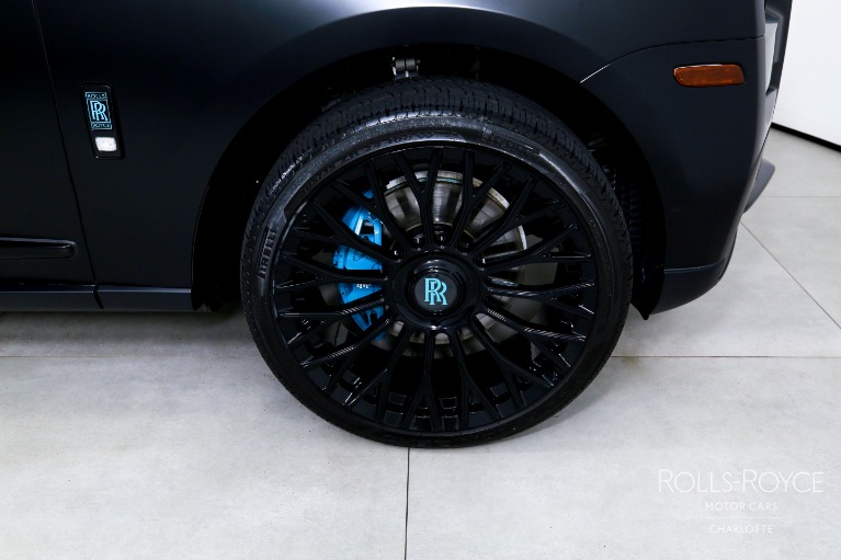 Used-2024-Rolls-Royce-Cullinan