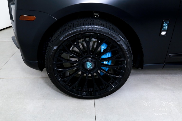 Used-2024-Rolls-Royce-Cullinan