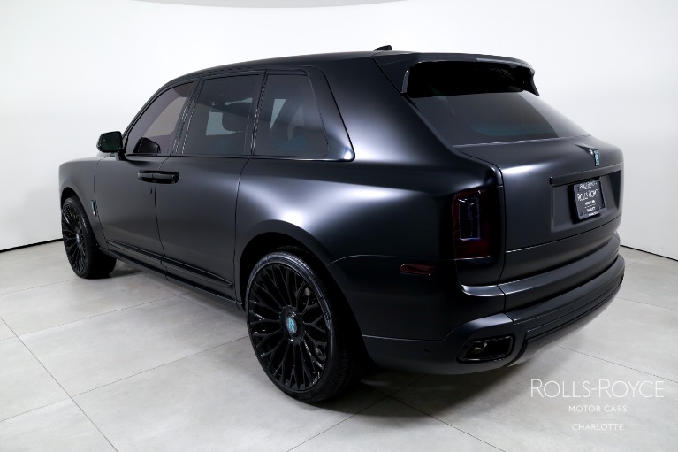 Used-2024-Rolls-Royce-Cullinan