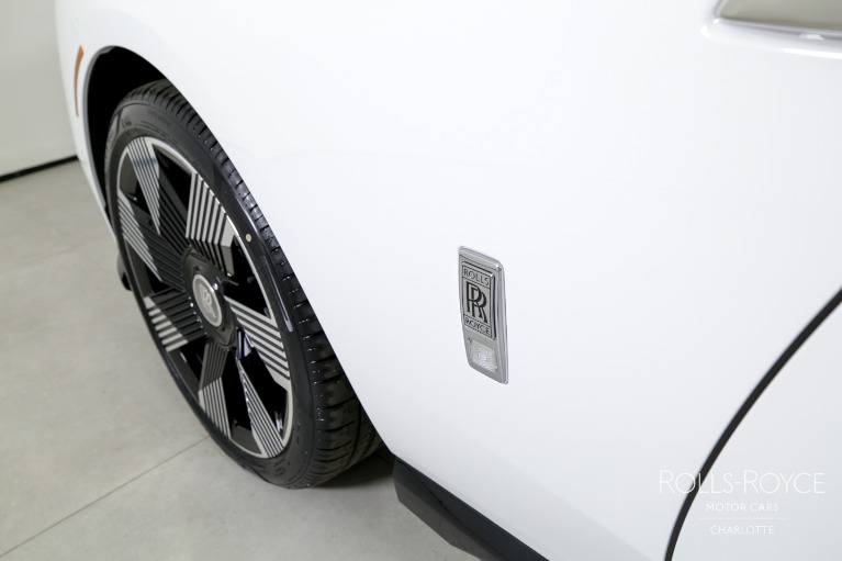 Used-2024-Rolls-Royce-Spectre