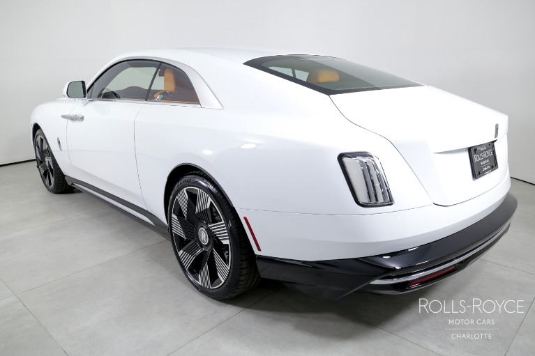Used-2024-Rolls-Royce-Spectre