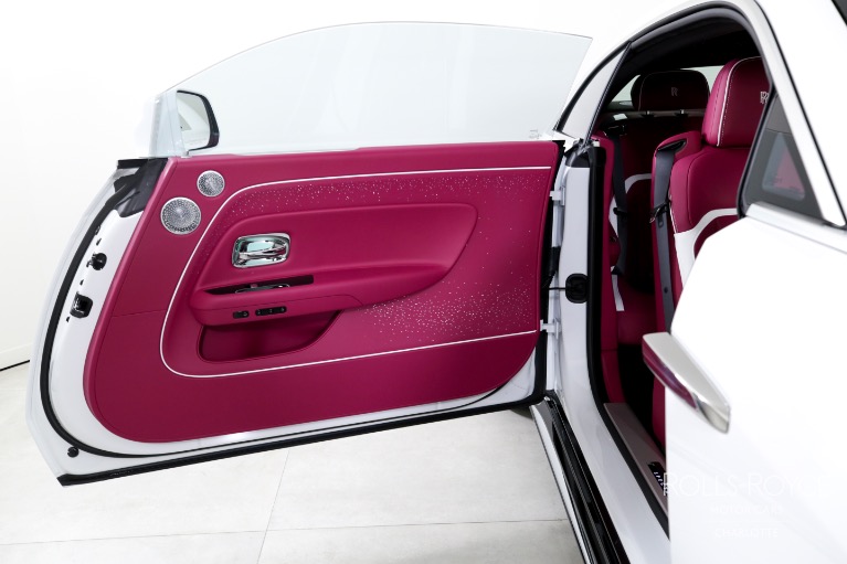 Used-2024-Rolls-Royce-Spectre