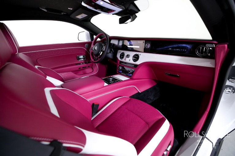 Used-2024-Rolls-Royce-Spectre