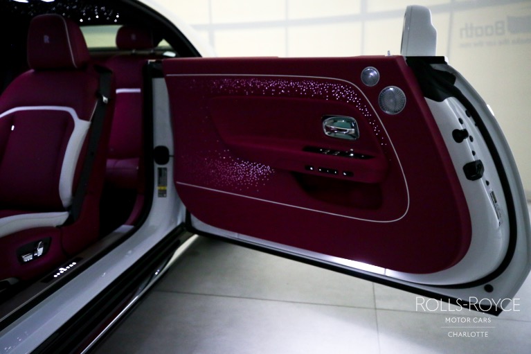 Used-2024-Rolls-Royce-Spectre