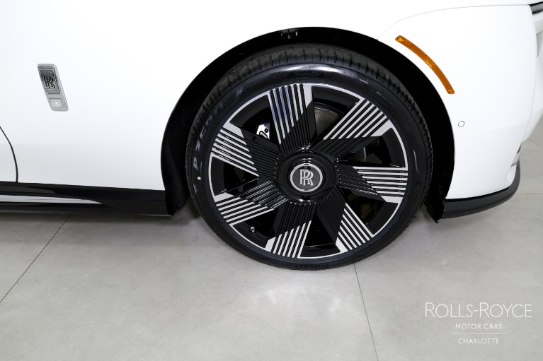 Used-2024-Rolls-Royce-Spectre