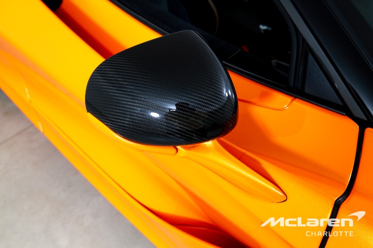 Used-2020-McLaren-720S-Spider-Performance