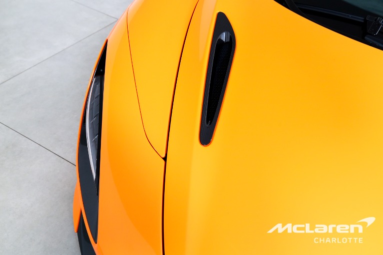 Used-2020-McLaren-720S-Spider-Performance
