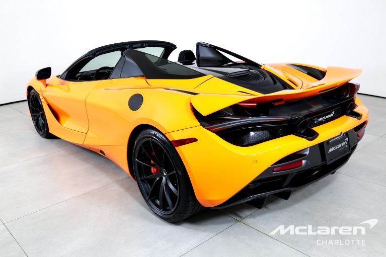 Used-2020-McLaren-720S-Spider-Performance