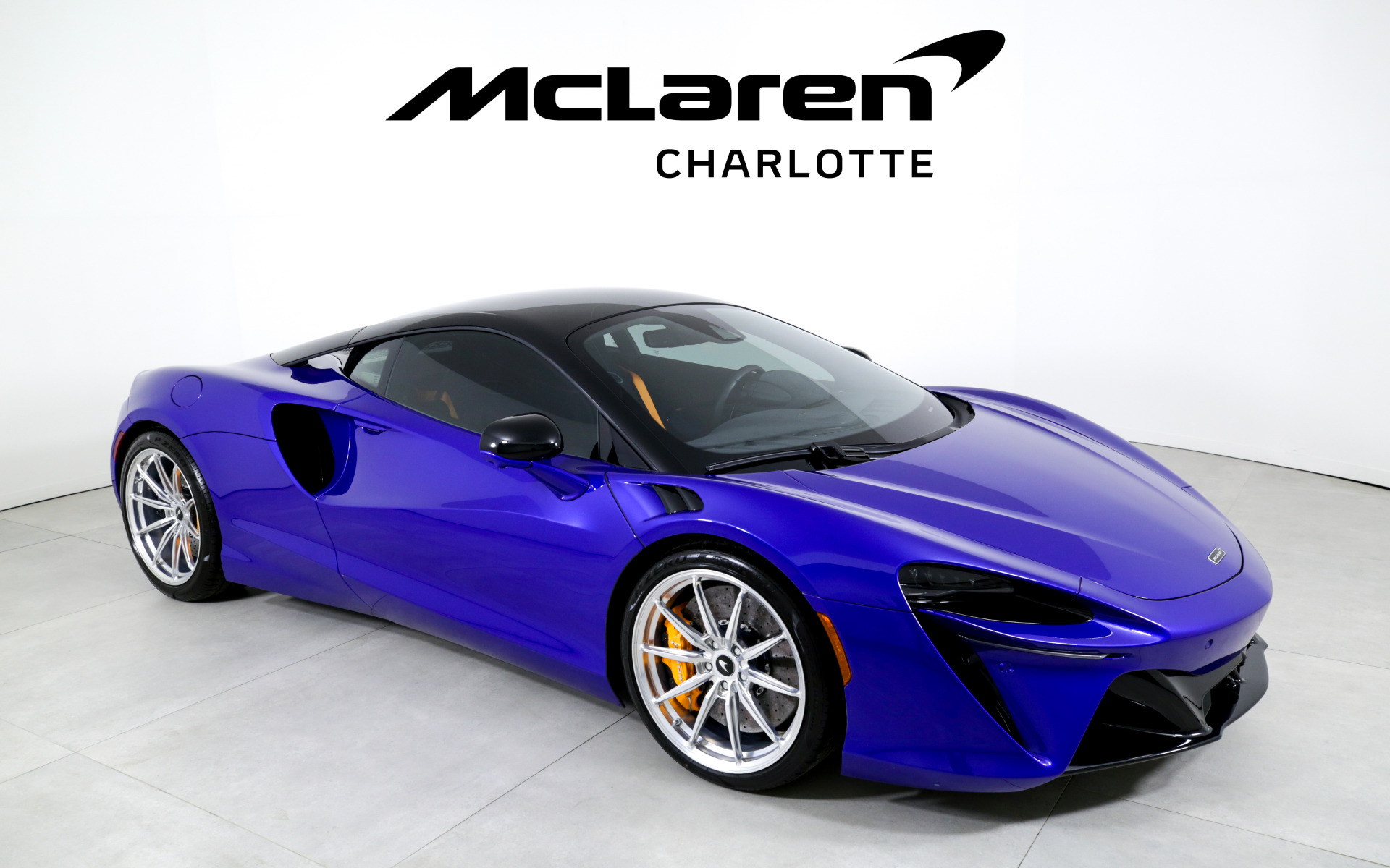 Used 2023 McLaren Artura TechLux | Charlotte, NC