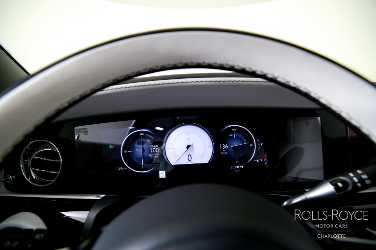 Used-2024-Rolls-Royce-Spectre