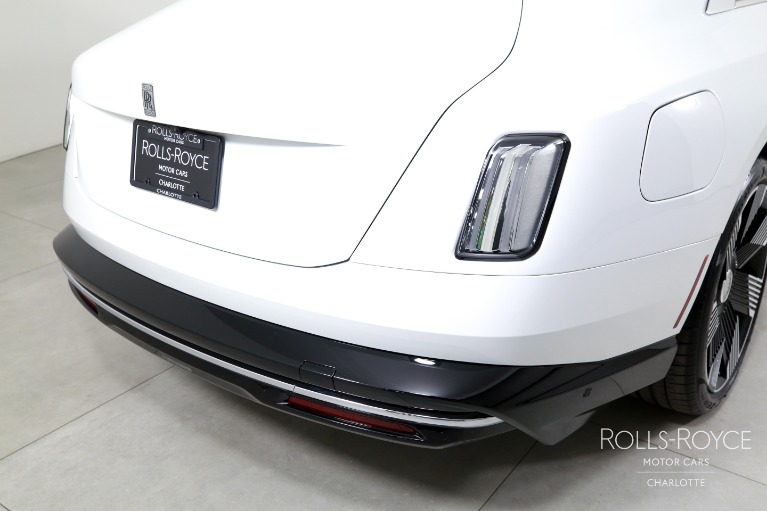 Used-2024-Rolls-Royce-Spectre