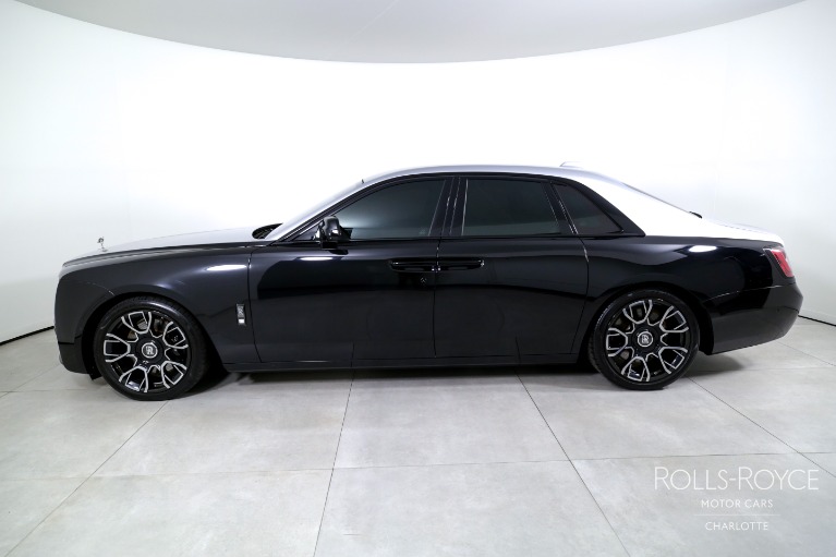 Used-2022-Rolls-Royce-Black-Badge-Ghost