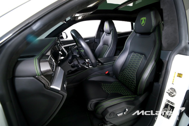 Used-2019-Lamborghini-Urus