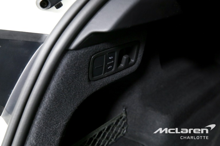 Used-2019-Lamborghini-Urus