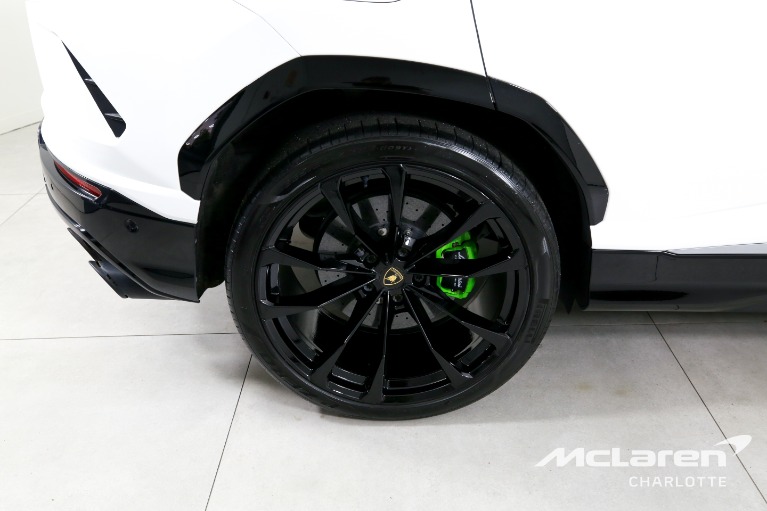Used-2019-Lamborghini-Urus