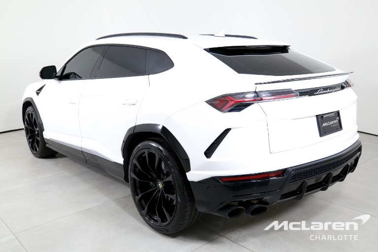 Used-2019-Lamborghini-Urus