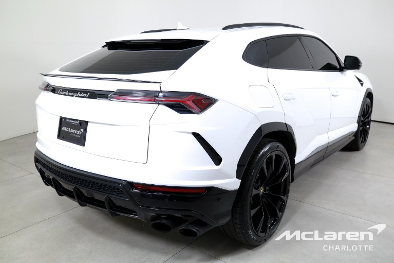 Used-2019-Lamborghini-Urus