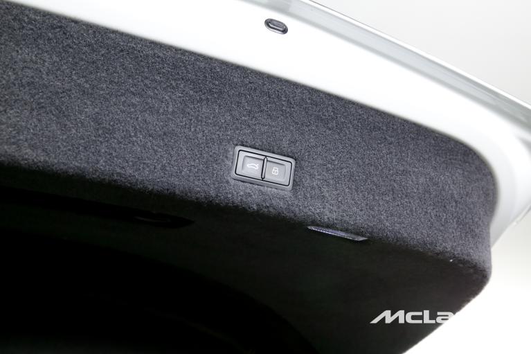 Used-2022-Lamborghini-Urus
