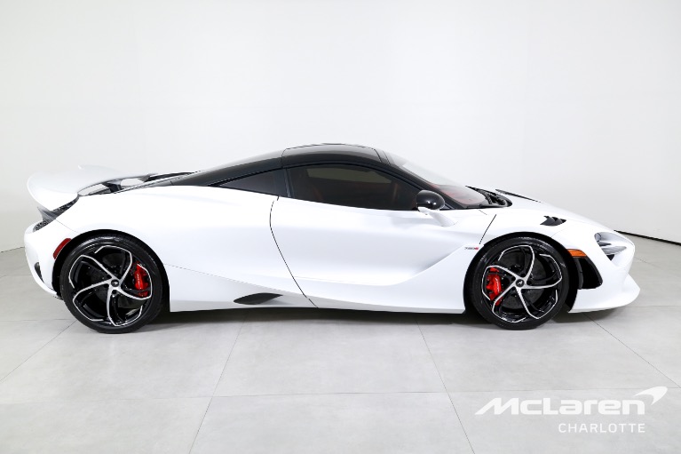 Used-2024-McLaren-750S