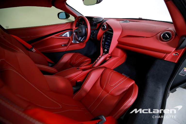 Used-2024-McLaren-750S