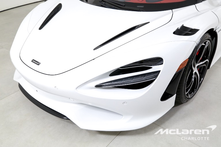 Used-2024-McLaren-750S