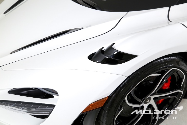 Used-2024-McLaren-750S