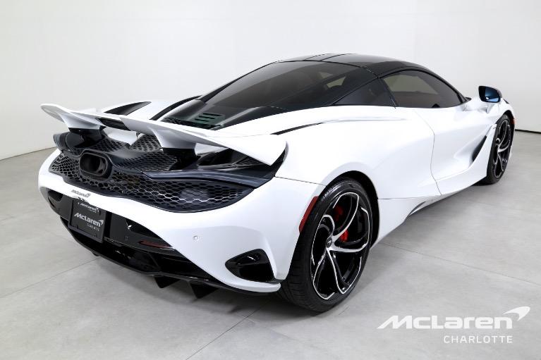Used-2024-McLaren-750S