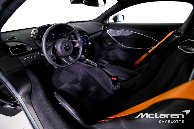 Used-2023-McLaren-Artura-Performance