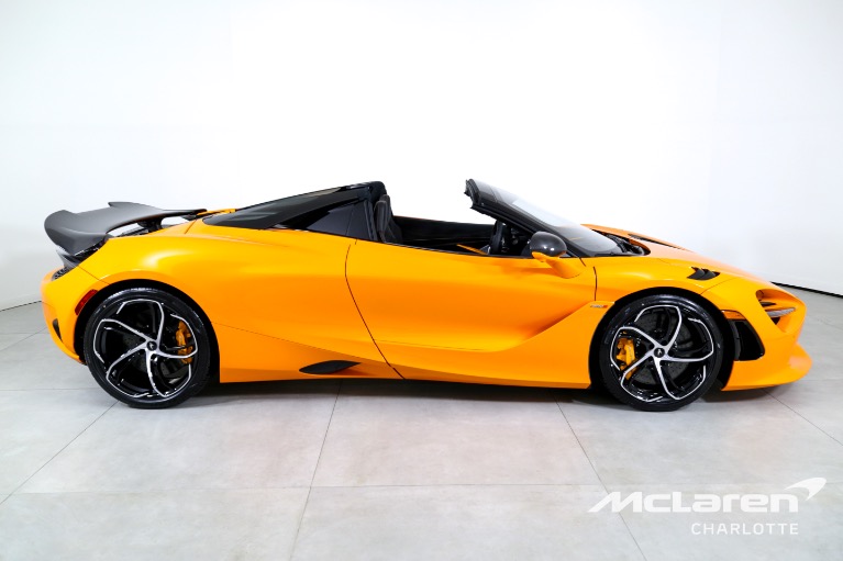 Used-2024-McLaren-750S-Spider
