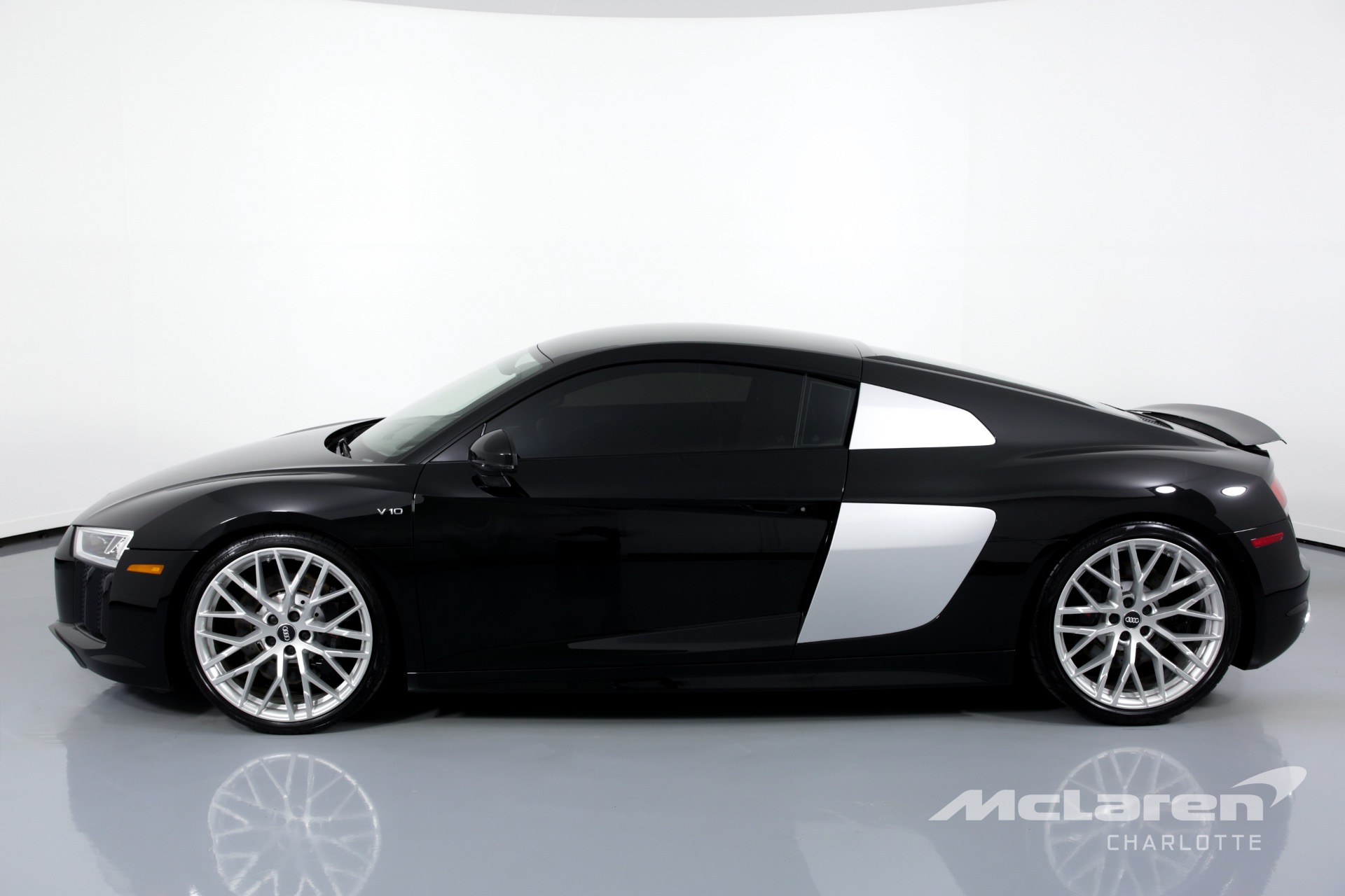 Used 2017 Audi R8 5.2 quattro V10 | Charlotte, NC