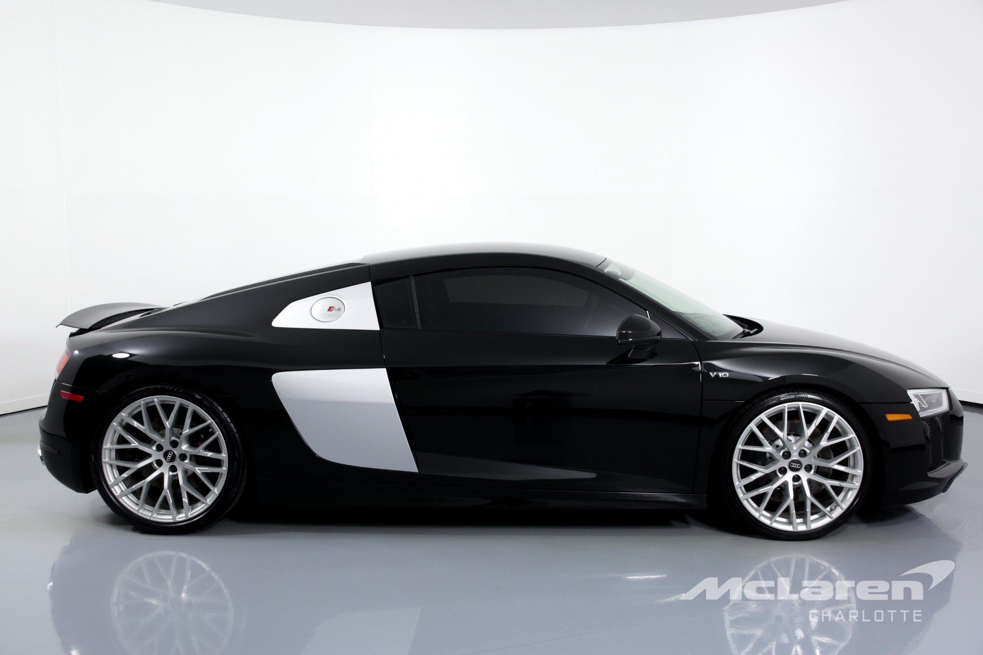 Used 2017 Audi R8 5.2 quattro V10 | Charlotte, NC